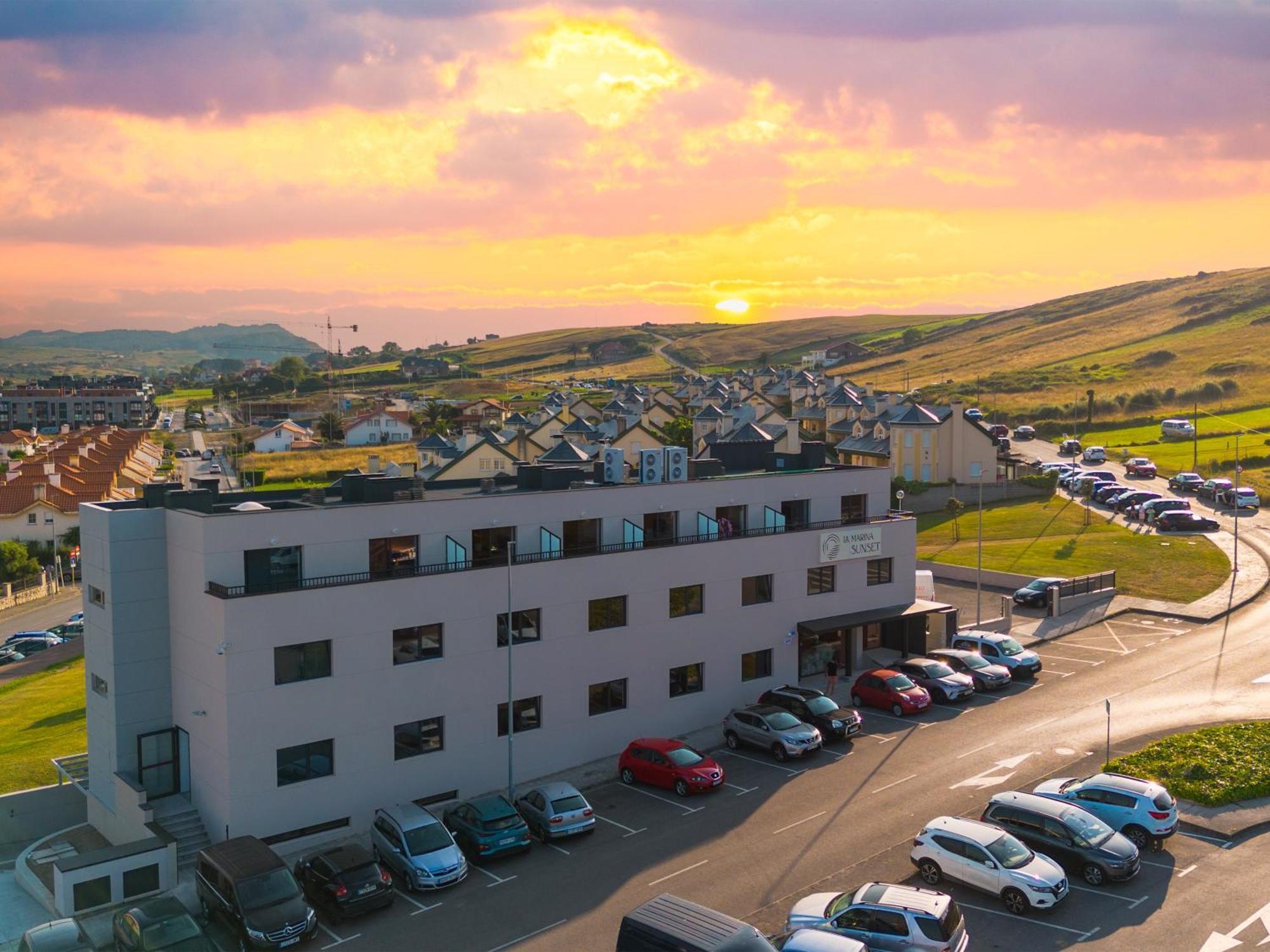 La Marina Sunset 3000 Apartment Soto de la Marina Ngoại thất bức ảnh